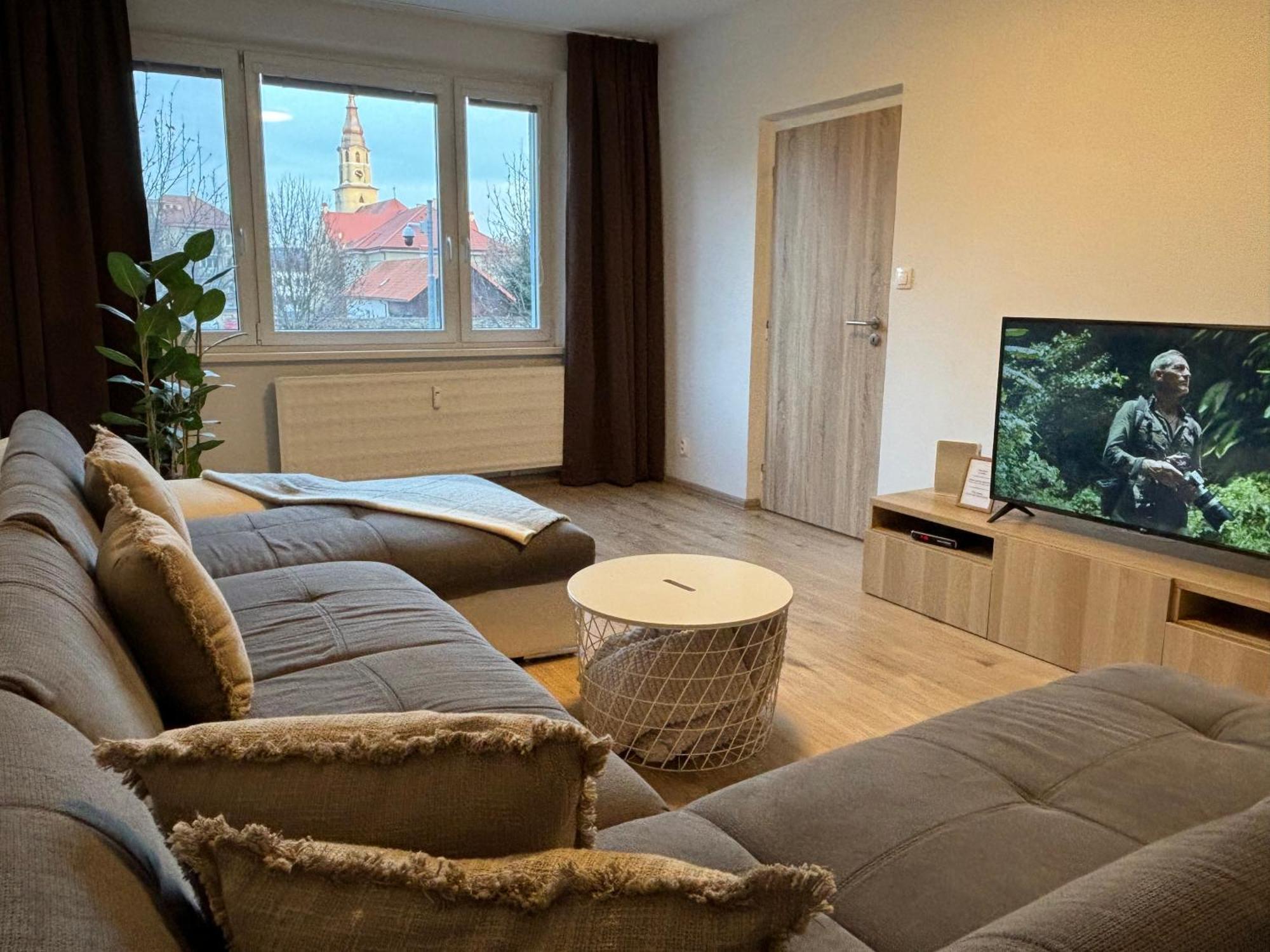 Apartman Centrum Komfort Zvolen Ngoại thất bức ảnh